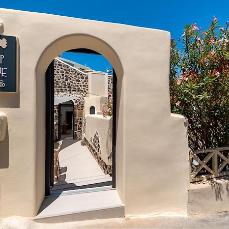 Deep Cave Suites Kontochori Fira  Zewnętrze zdjęcie